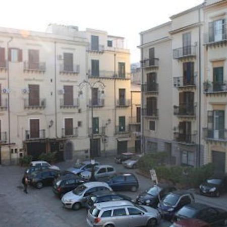 Appartement A Terrace In The Heart Of Palerme Extérieur photo