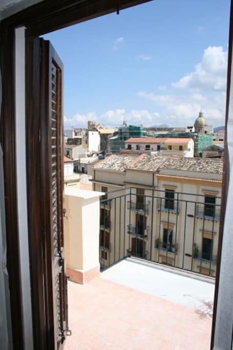 Appartement A Terrace In The Heart Of Palerme Extérieur photo