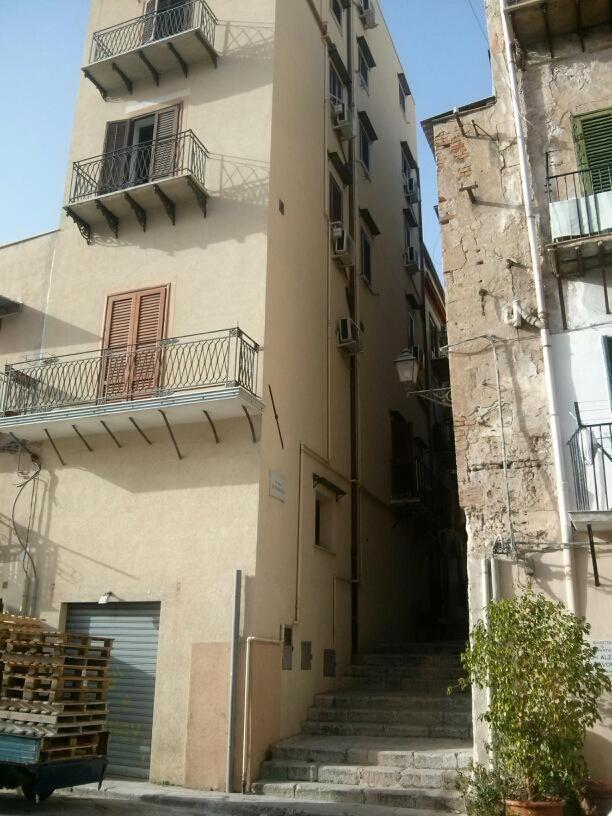 Appartement A Terrace In The Heart Of Palerme Extérieur photo